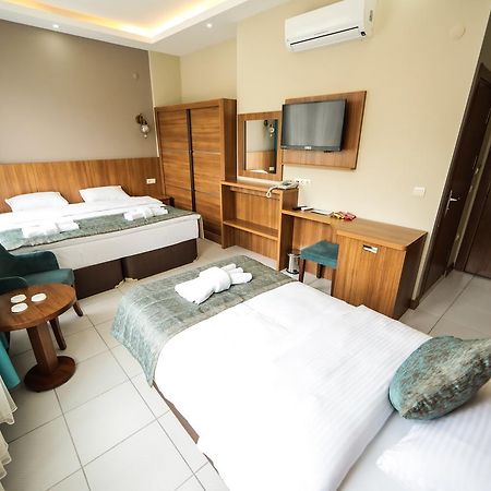 Fatsa Safi̇R Otel エクステリア 写真