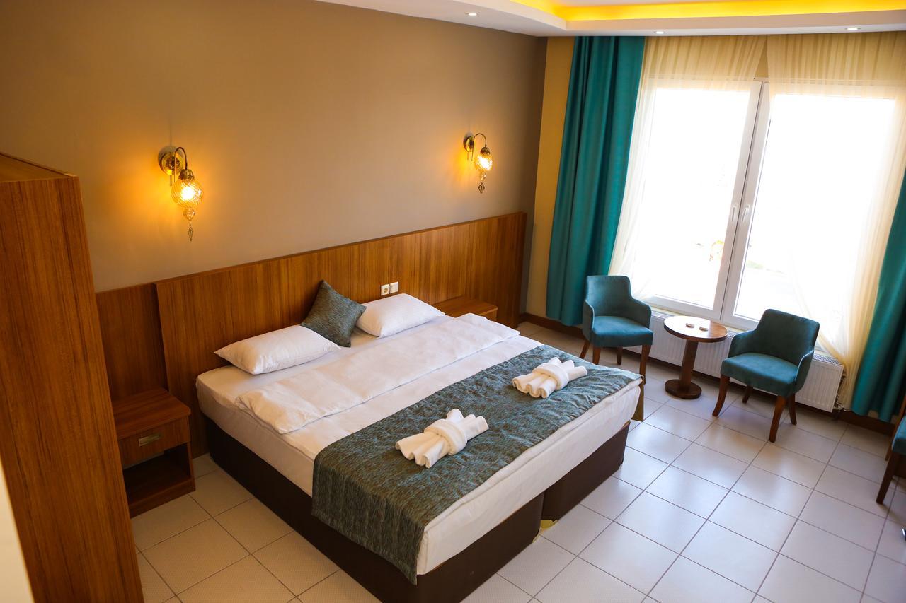 Fatsa Safi̇R Otel エクステリア 写真